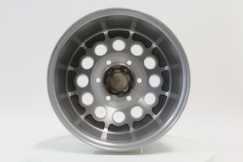 Load image into Gallery viewer, Bandit II - Machined Clear Coat - 16x8.0 6x139.7 +0 Offset