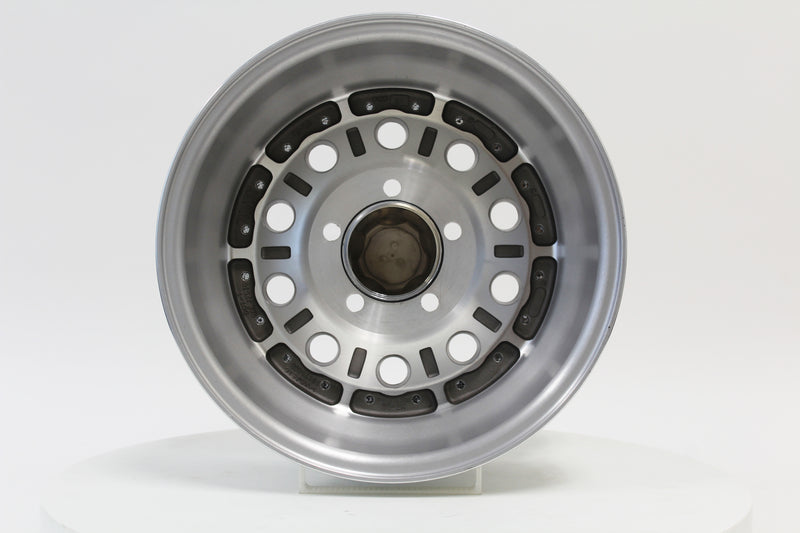 Load image into Gallery viewer, Bandit II - Machined Clear Coat - 14x6.0 5x114.3 +6 Offset
